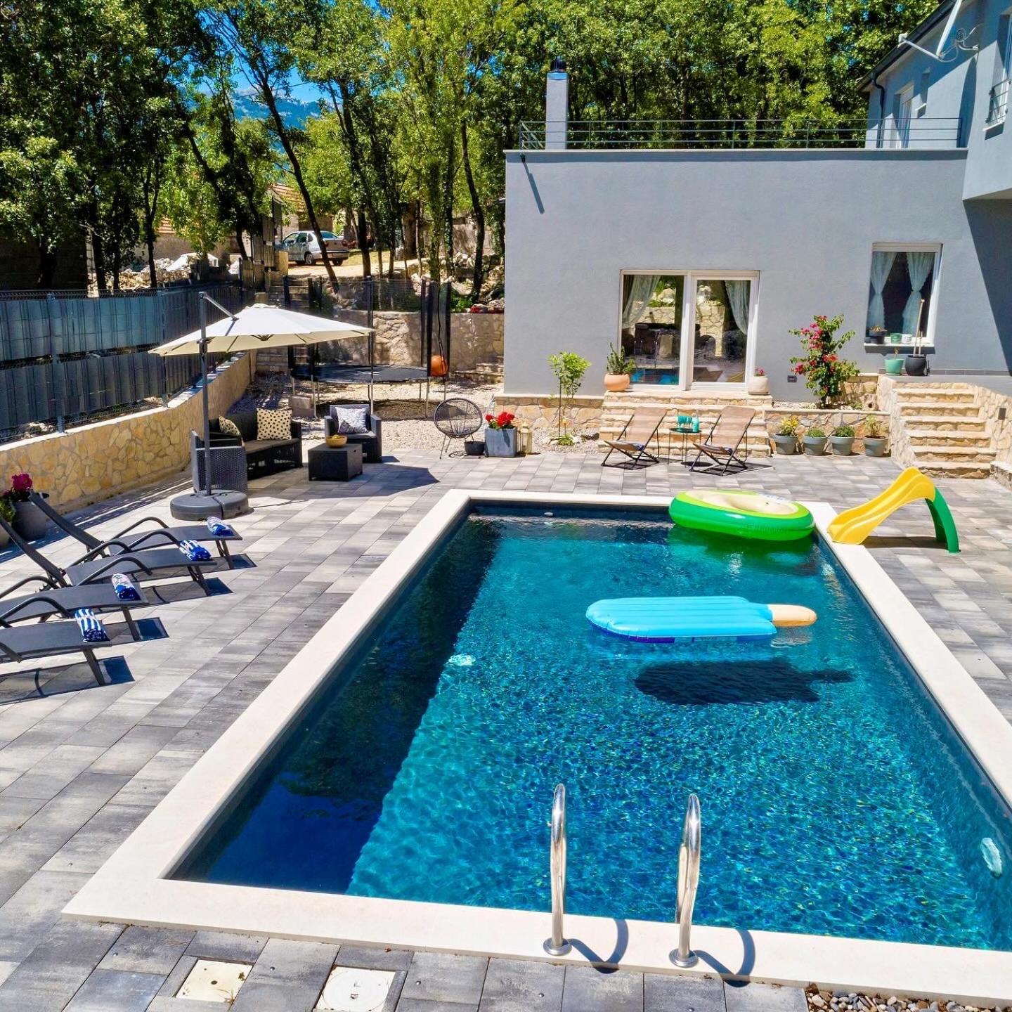 Luxury Villa Andrea Vrzika In Forest Near The Sea Zagvozd Exteriér fotografie