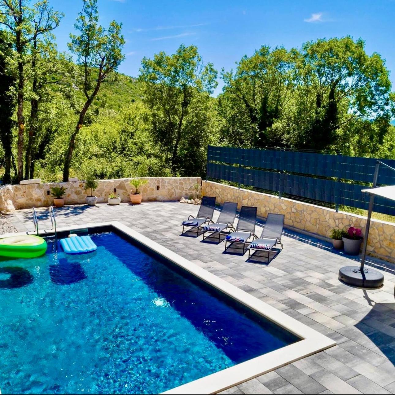 Luxury Villa Andrea Vrzika In Forest Near The Sea Zagvozd Exteriér fotografie